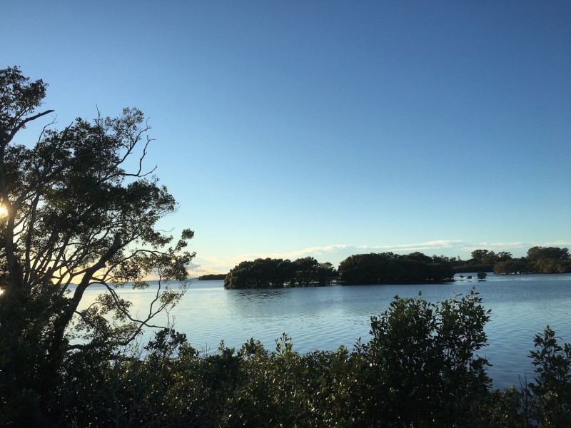 819 Esplanade, Lota QLD 4179