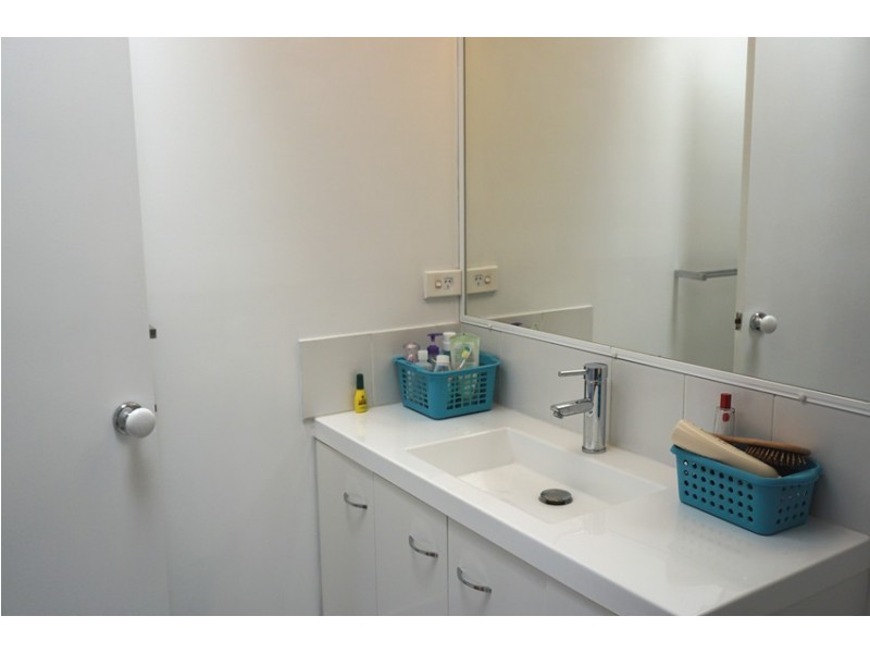 1060C Waterworks Road, The Gap QLD 4061