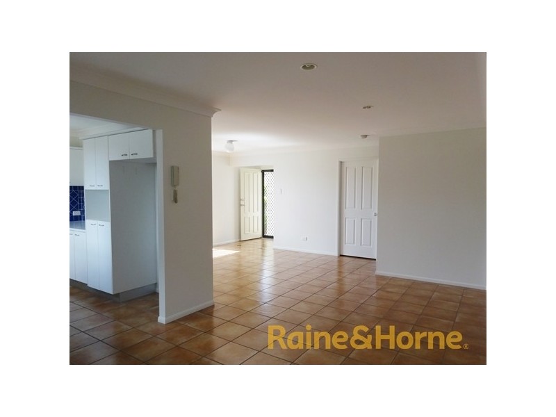 11 Federation Street, Wynnum West QLD 4178