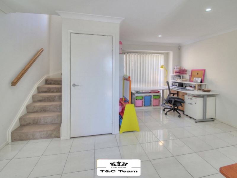 127 Stones Rd, Sunnybank Hills QLD 4109