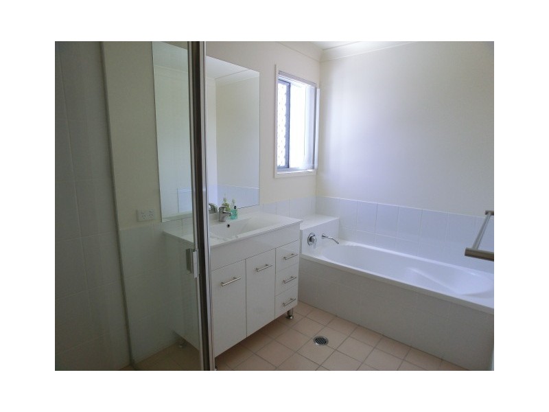 50 PERKINS STREET, Calamvale QLD 4116