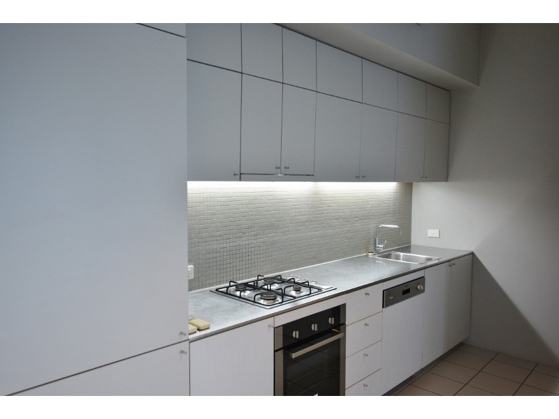 B01 / 38 Skyring Tce, Teneriffe QLD 4005