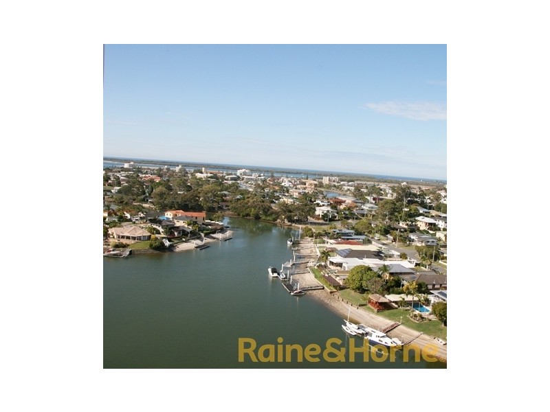 11207/5 Habourside Court, Biggera Waters QLD 4216