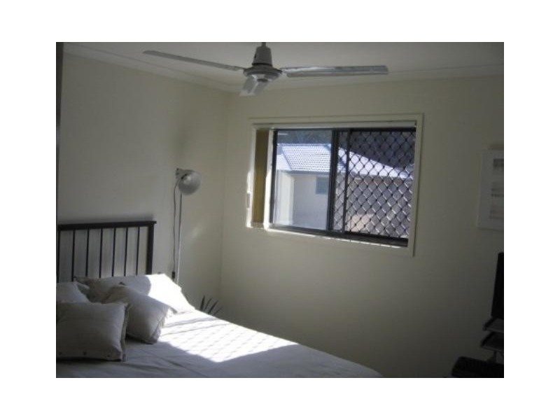 72/250 Sumners Road, Riverhills QLD 4074