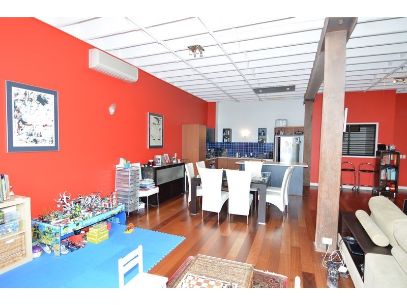 54 e Vernon Tce, Teneriffe QLD 4005