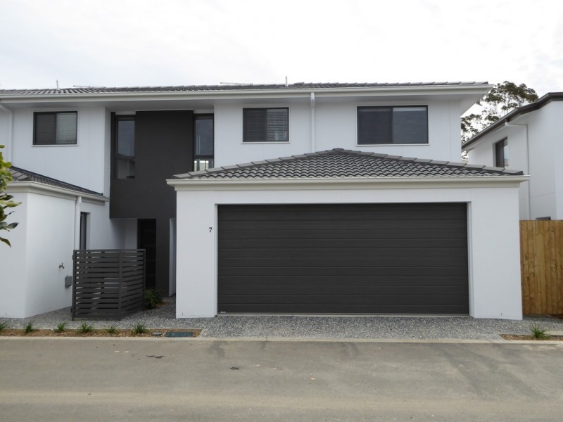 61/42 Grahams Rd, Strathpine QLD 4500