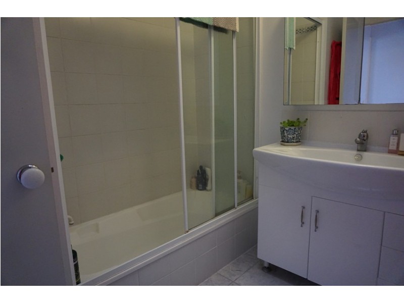 1060D Waterworks Road, The Gap QLD 4061