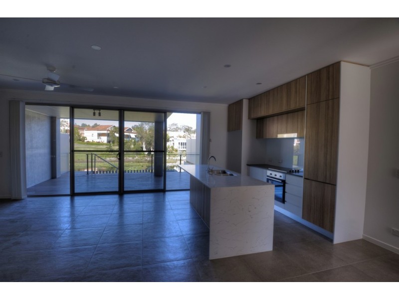 13 Evergreen View, Robina QLD 4226