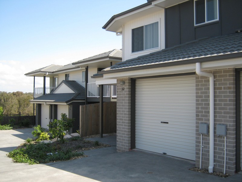 32/1 Santa Ana Lane, Griffin QLD 4503