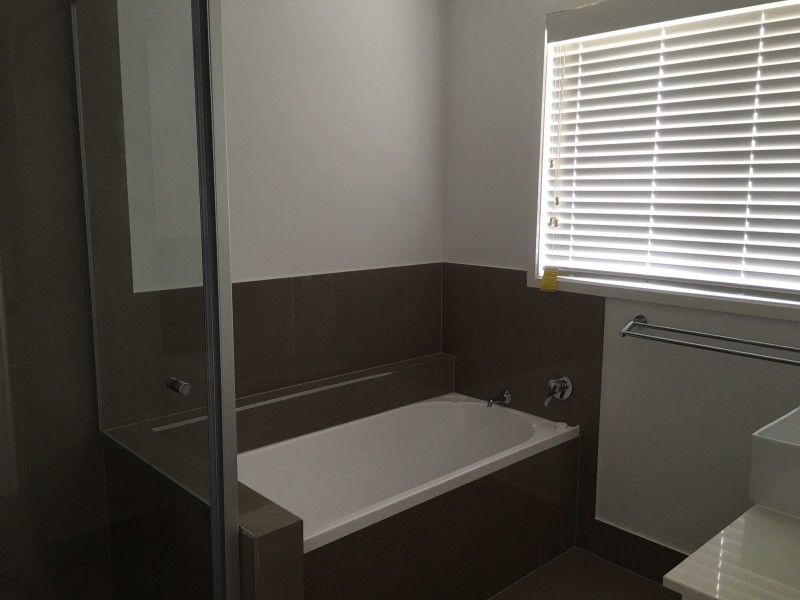 30 Girraween Crescent, Parkinson QLD 4115