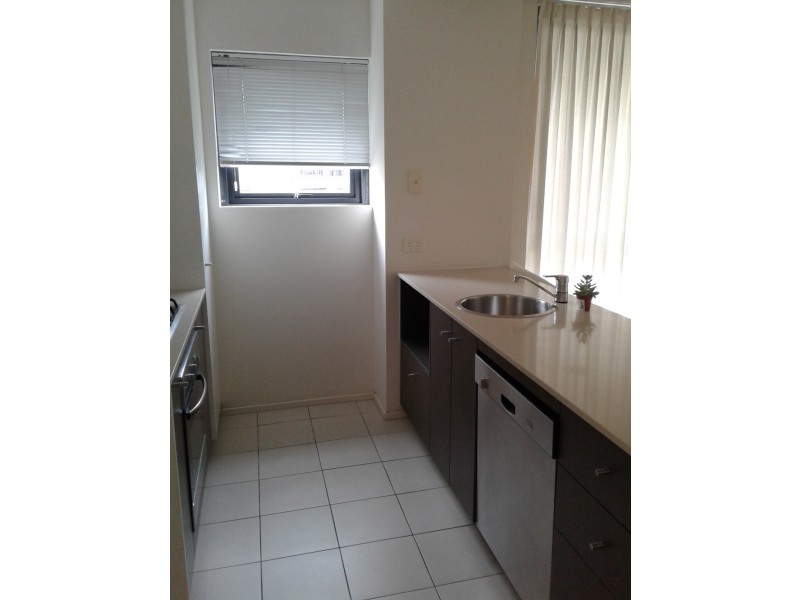53 / 454 Upper Edward Street, Spring Hill QLD 4000