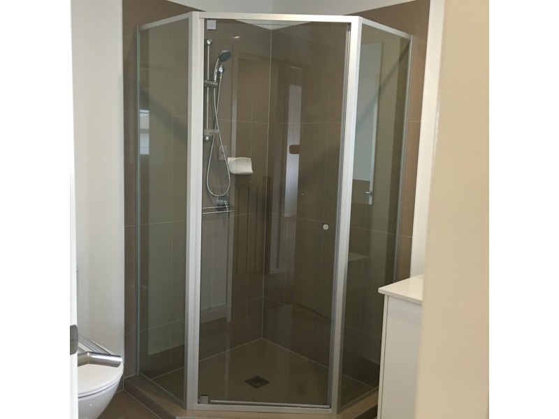 16/30 Girraween Crescent, Parkinson QLD 4115