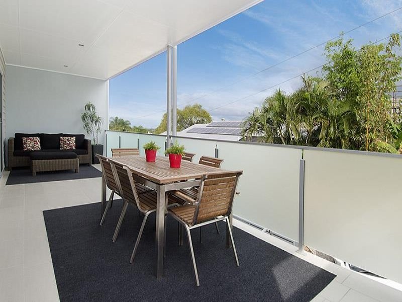 2/33 Eliza Lane, Wavell Heights QLD 4012