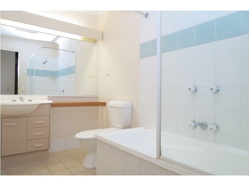 25/179 COOMBABAH ROAD, Runaway Bay QLD 4216