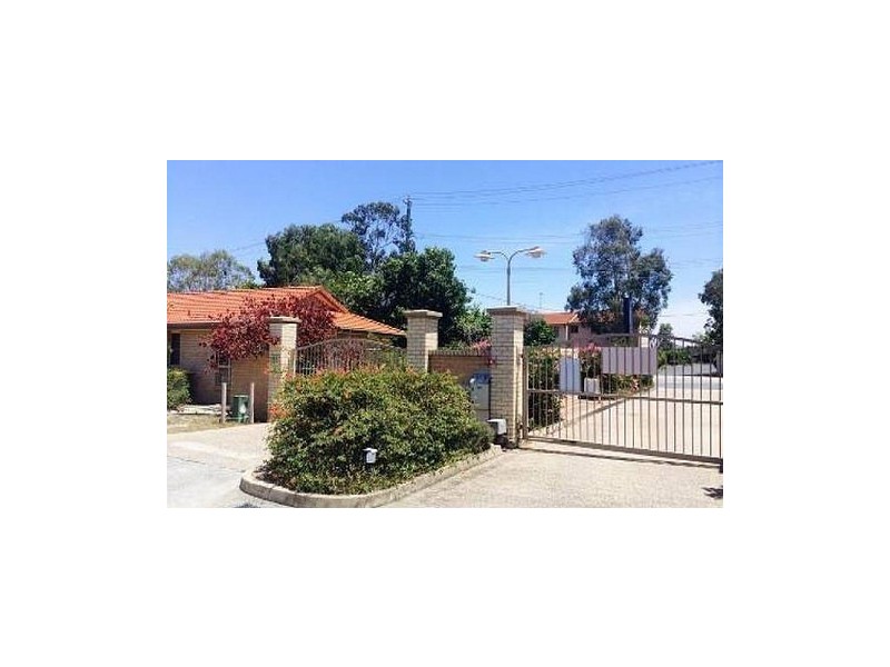 25/179 COOMBABAH ROAD, Runaway Bay QLD 4216