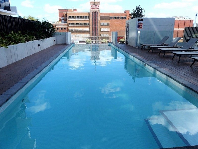 6 Manning Street, Milton QLD 4064