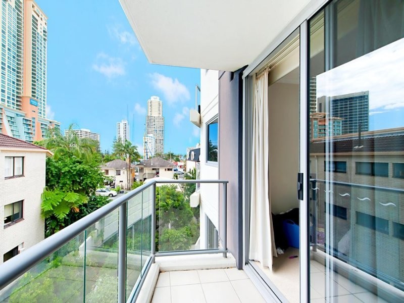 Surfers Paradise QLD 4217