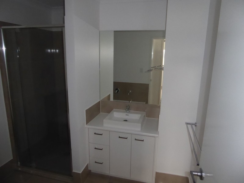 24/42 Grahams Rd, Strathpine QLD 4500