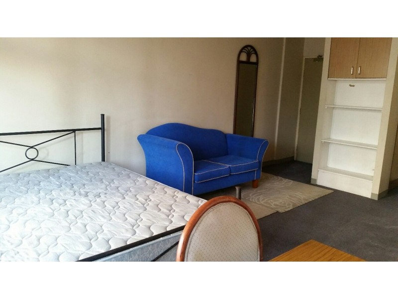 103/2 Barney Street, Southport QLD 4215