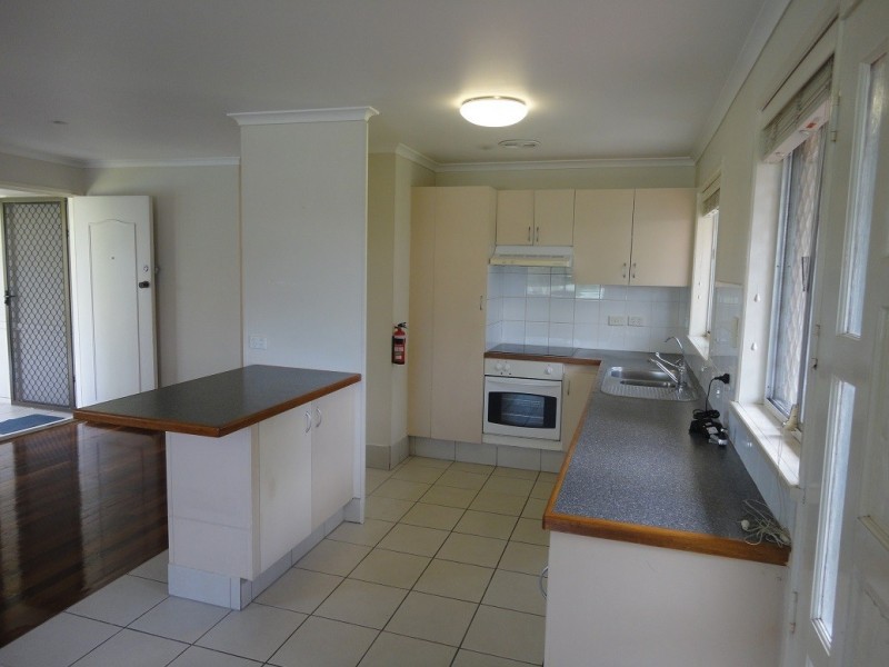 12 Rose Street, Daisy Hill QLD 4127