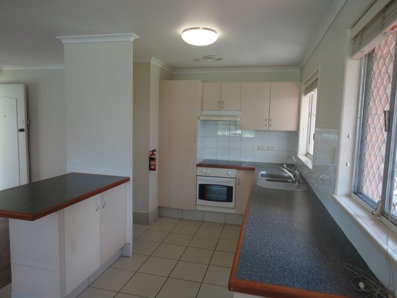 12 Rose Street, Daisy Hill QLD 4127