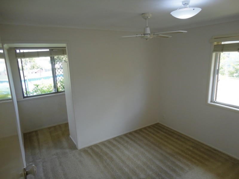 12 Rose Street, Daisy Hill QLD 4127