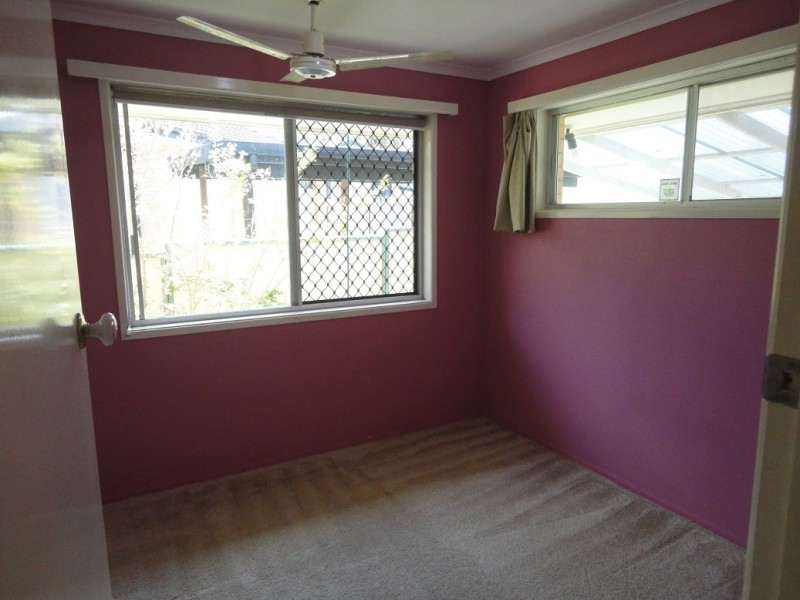 12 Rose Street, Daisy Hill QLD 4127