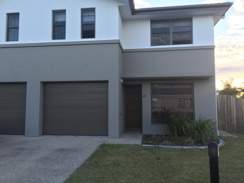 25/30 Girraween Crescent, Parkinson QLD 4115