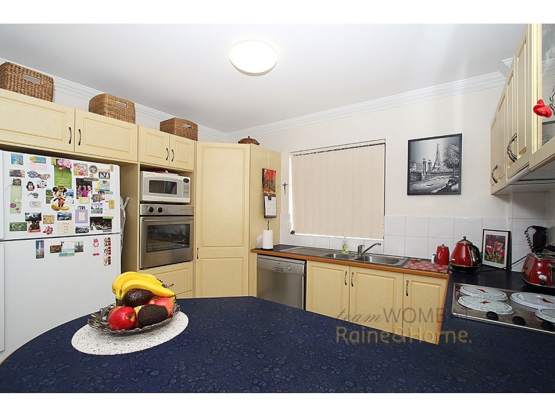 15 Dansie Street, Greenslopes QLD 4120