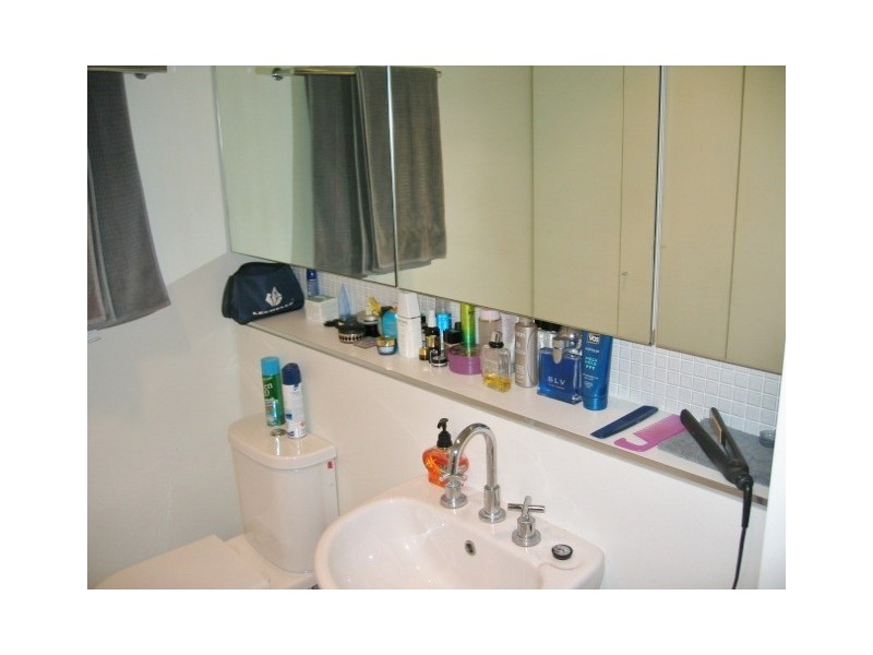 B02/38 Skyring Tce, Teneriffe QLD 4005