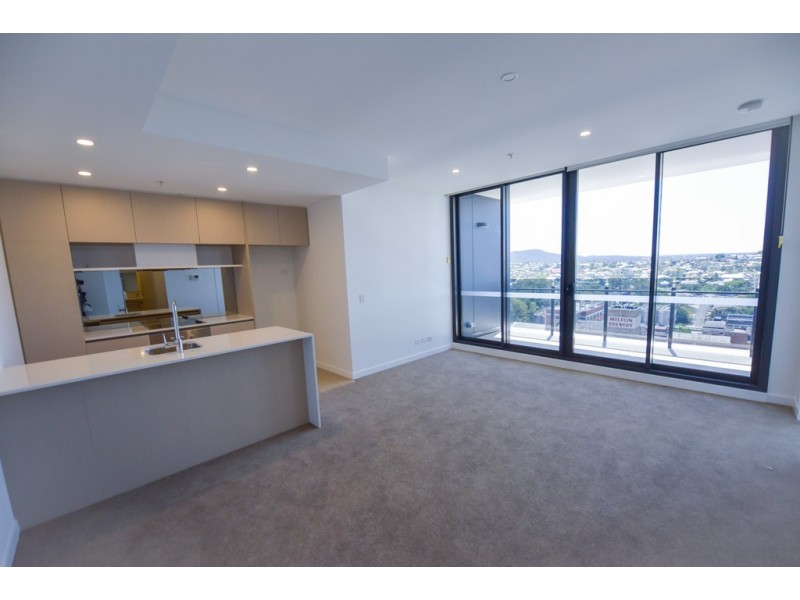 22 Railway Tce, Milton QLD 4064