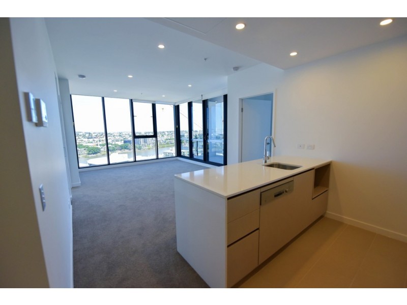 22 Railway Tce, Milton QLD 4064