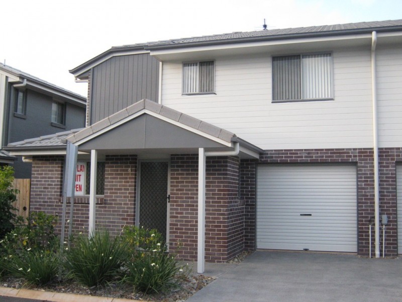 4/2 LAVENDER DRIVE, Griffin QLD 4503