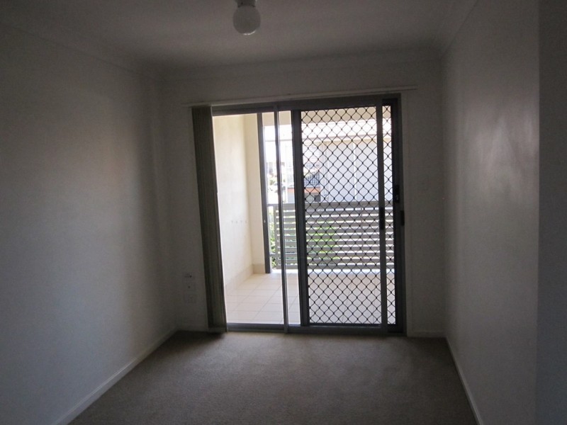 100/1 Bass Court, North Lakes QLD 4509