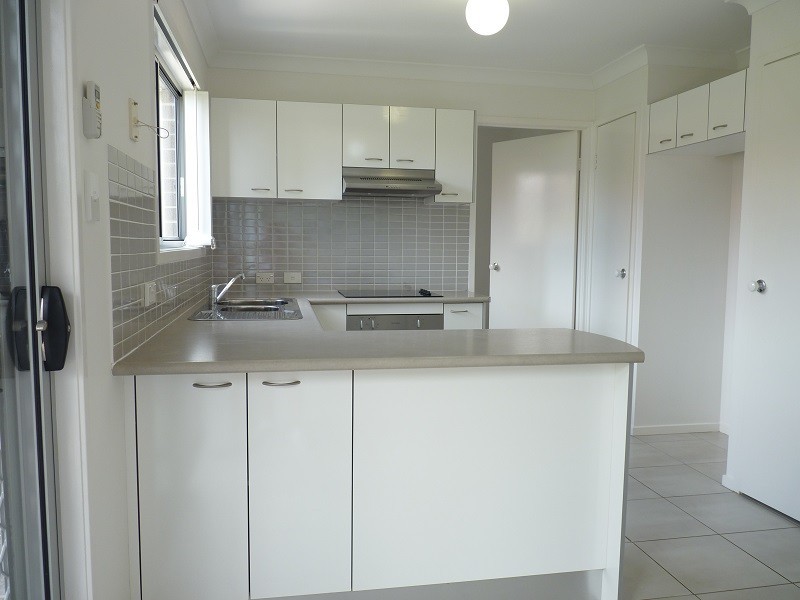 2/1 Archer Close, North Lakes QLD 4509