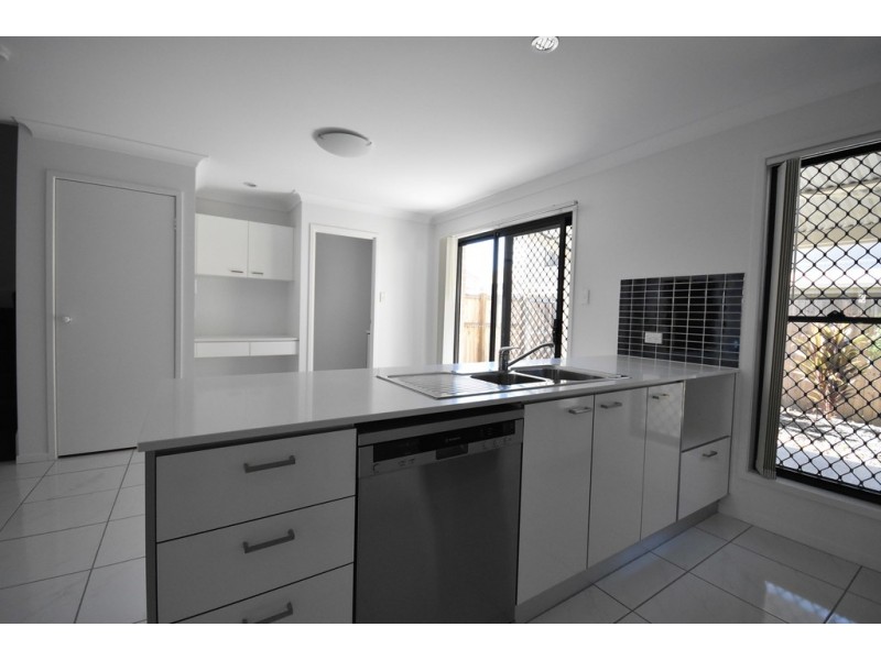 139 Woogaroo street, Forest Lake QLD 4078