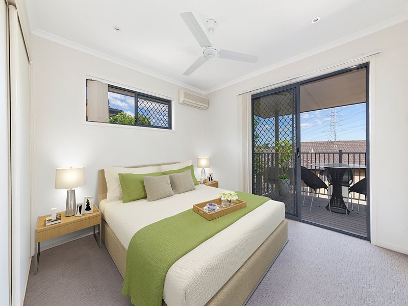 65/250 Sumners Road, Riverhills QLD 4074