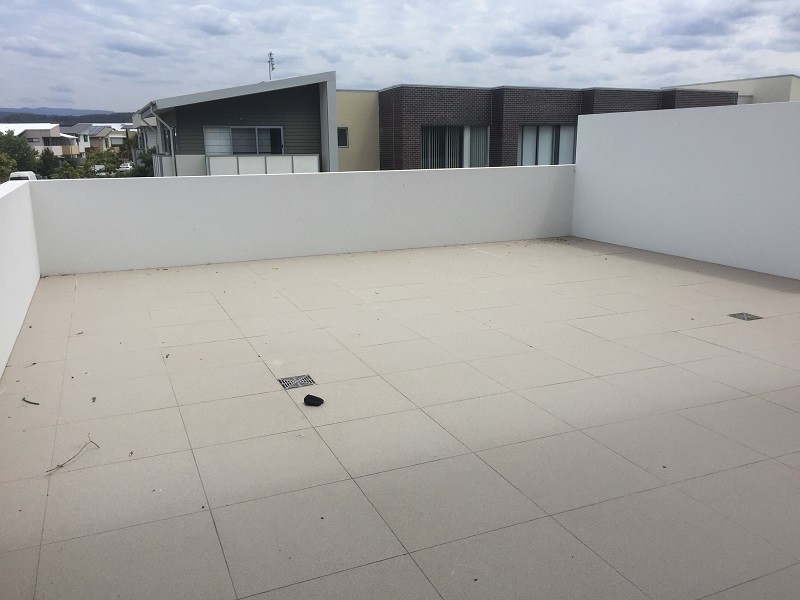 Unit 25 / 33 lakefront Crescent, Varsity Lakes QLD 4227