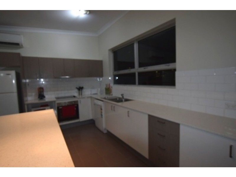 9/803 main street, Kangaroo Point QLD 4169