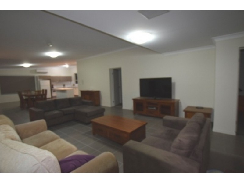 9/803 main street, Kangaroo Point QLD 4169