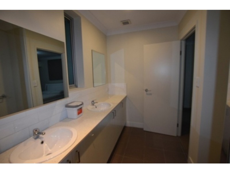9/803 main street, Kangaroo Point QLD 4169