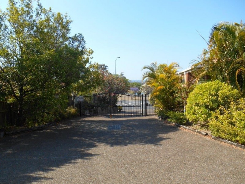 16 264 SUMNERS ROAD, Riverhills QLD 4074