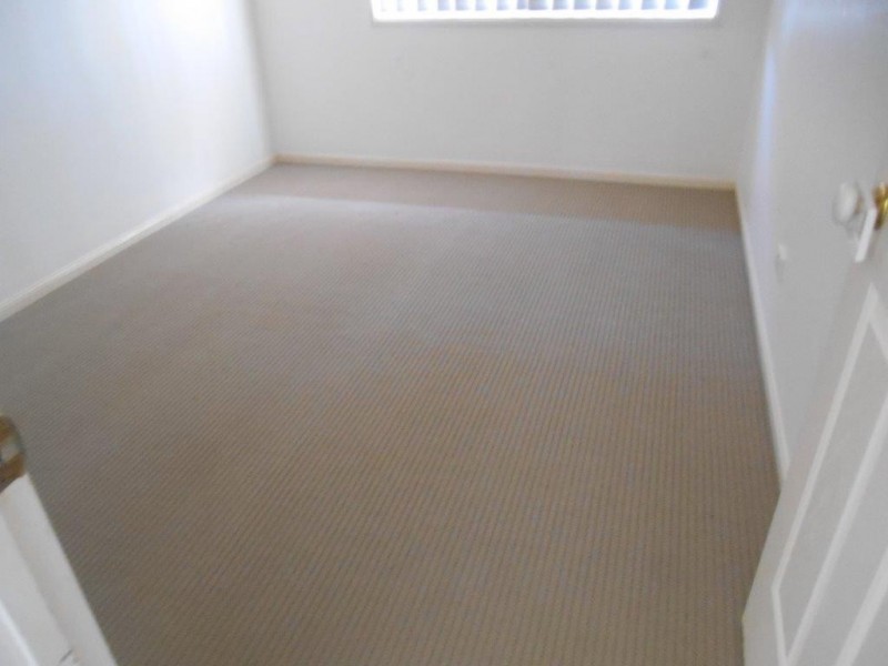 16 264 SUMNERS ROAD, Riverhills QLD 4074