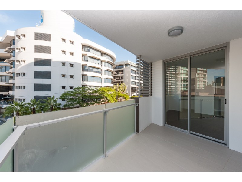 303/35 McDougall Street, Milton QLD 4064