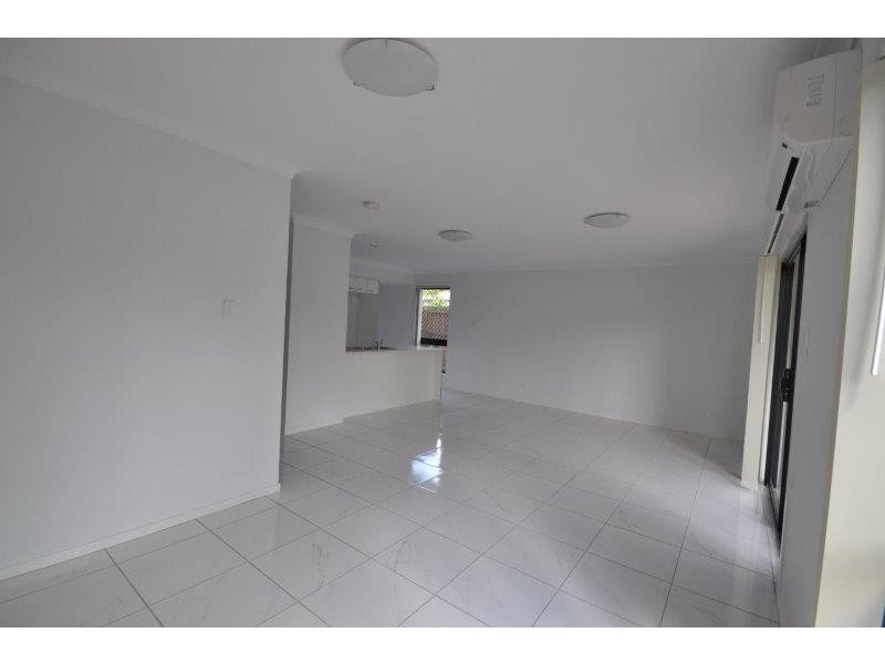 9 Milan Street, Forest Lake QLD 4078