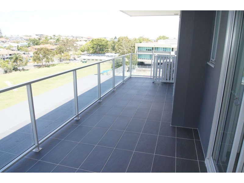 21/19 Talbot Street, Coorparoo QLD 4151