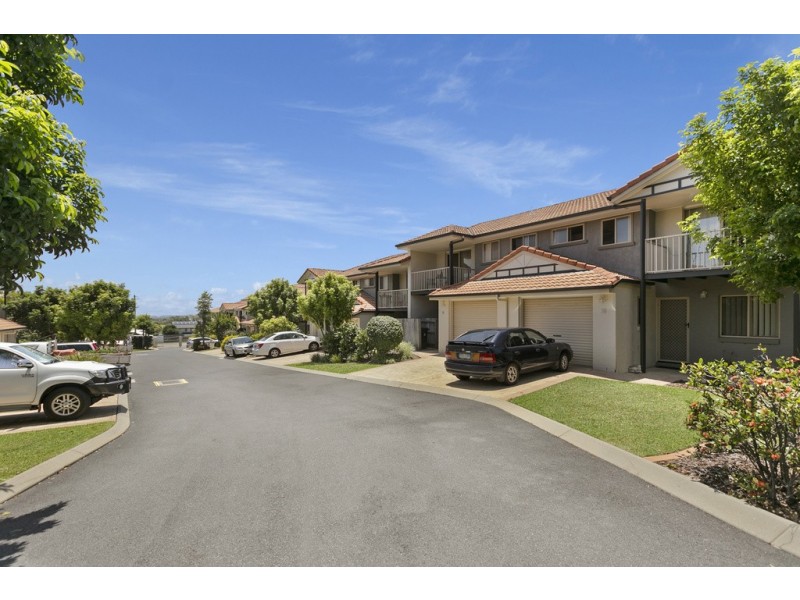 8 / 250 Manly Road, Manly West QLD 4179