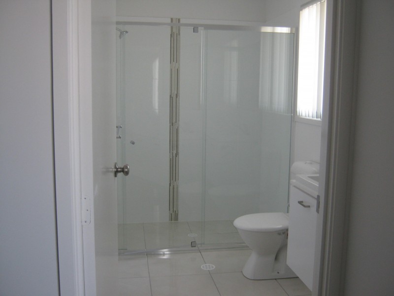 4/1 SANTA ANA LANE, Griffin QLD 4503