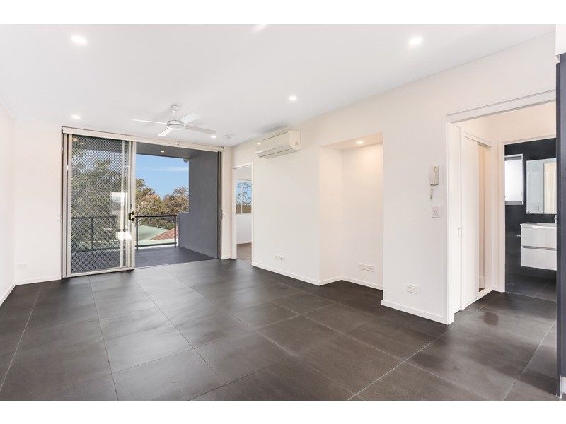11 – 11 Rolleston St, Keperra QLD 4054