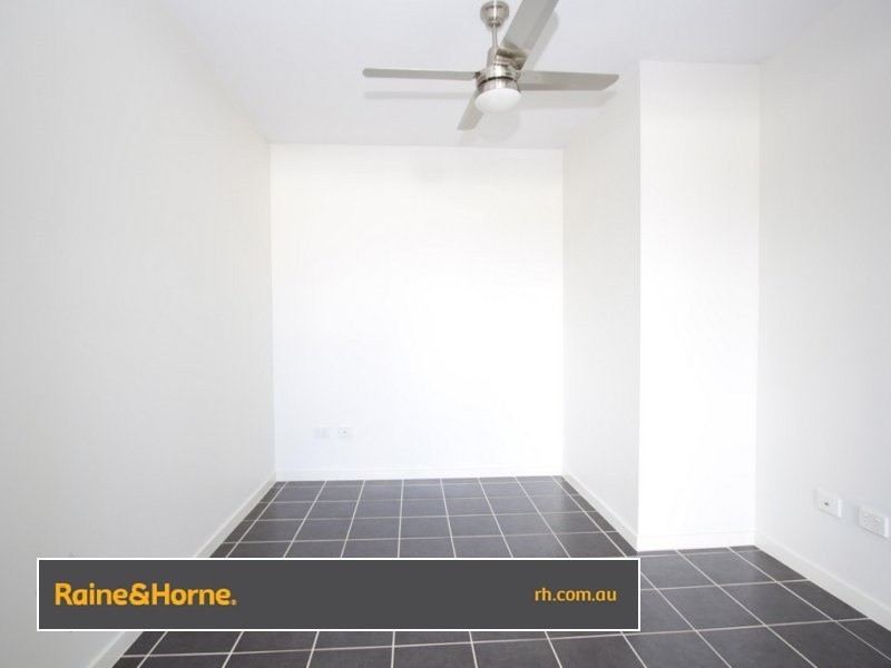 32F Middle Street, Cleveland QLD 4163